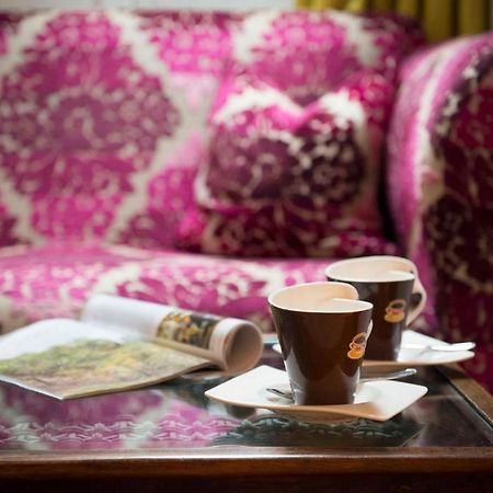 The Grange Bed & Breakfast Сейнт Остел Екстериор снимка