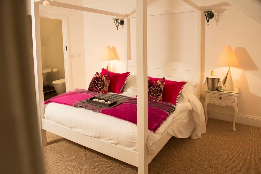 The Grange Bed & Breakfast Сейнт Остел Стая снимка